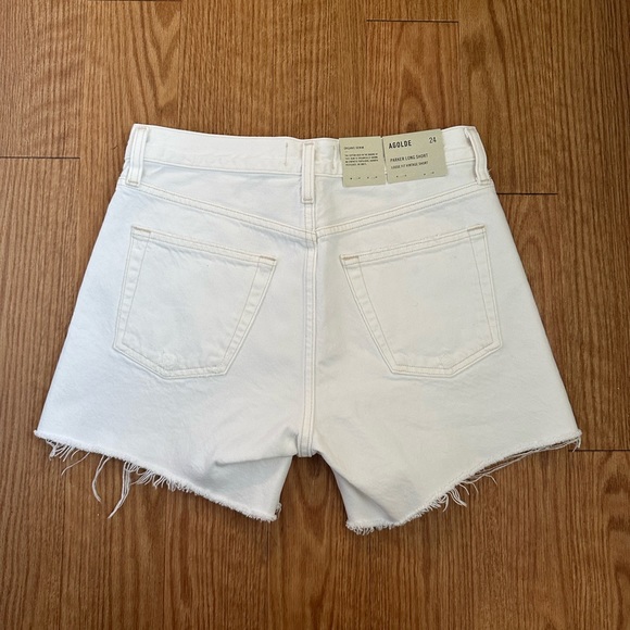 AGOLDE Parker Long Denim Short Panna Cotta new with tags - Picture 3 of 5